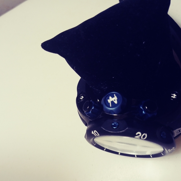 Watch - Picture 16 of 16